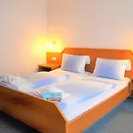 Waldhotel Feldbachtal Hotel 3*