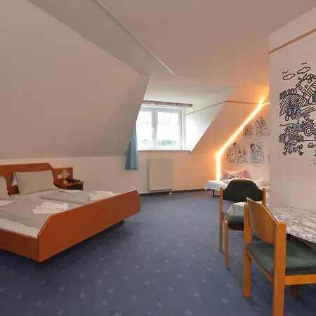Waldhotel-feldbachtal Hotel Neuhaus am Rennweg