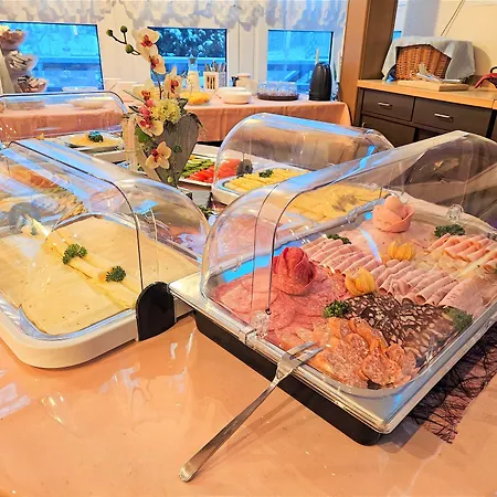 Waldhotel Feldbachtal 3* 伦韦格地区诺伊豪斯