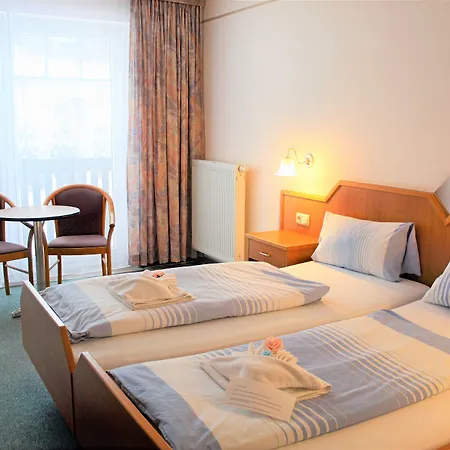 Waldhotel Feldbachtal 3* 伦韦格地区诺伊豪斯