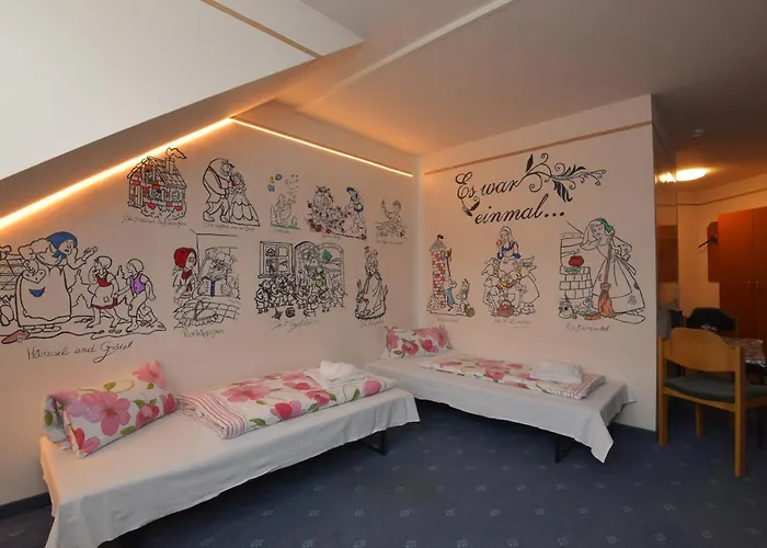 Waldhotel-feldbachtal