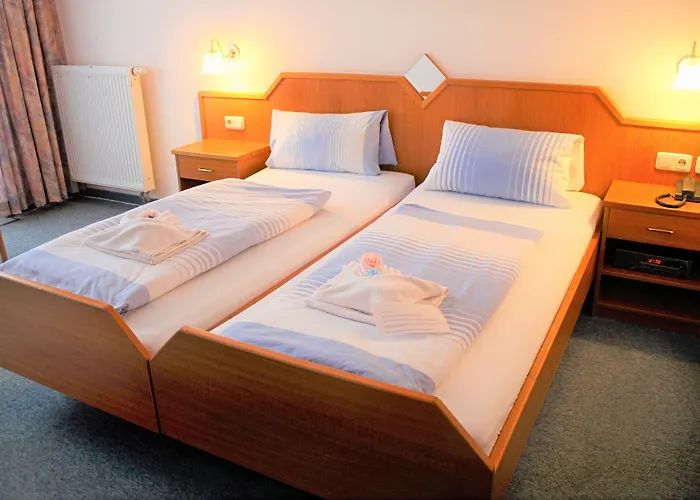 Waldhotel Feldbachtal 3* Neuhaus am Rennweg